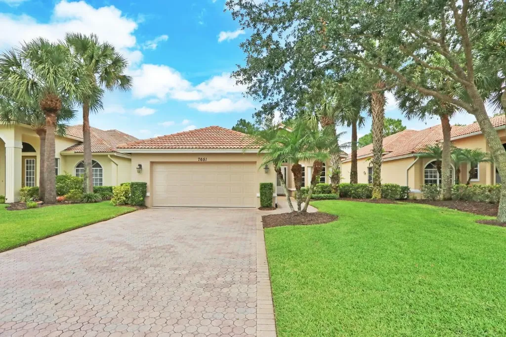 7651 Greenbrier Circle Port St Lucie FL 34986