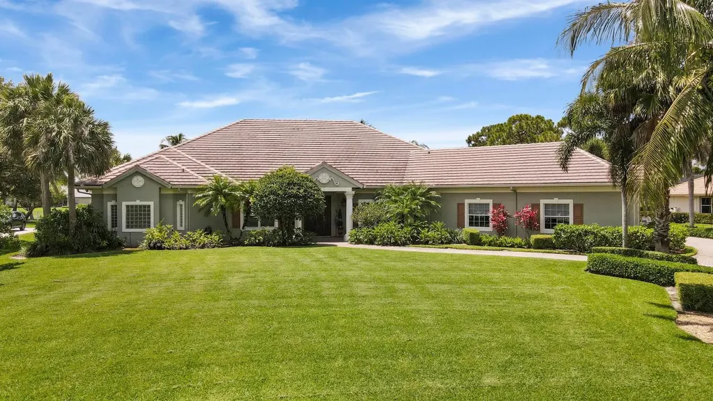 11700 Blackwoods Lane Palm Beach Gardens FL 33412