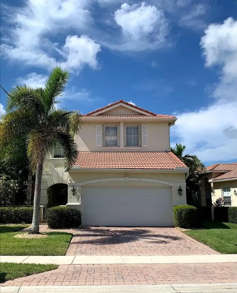 106 Isle Verde Way Palm Beach Gardens FL 33418