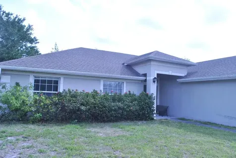 233 SW Kestor Drive Port St Lucie FL 34953