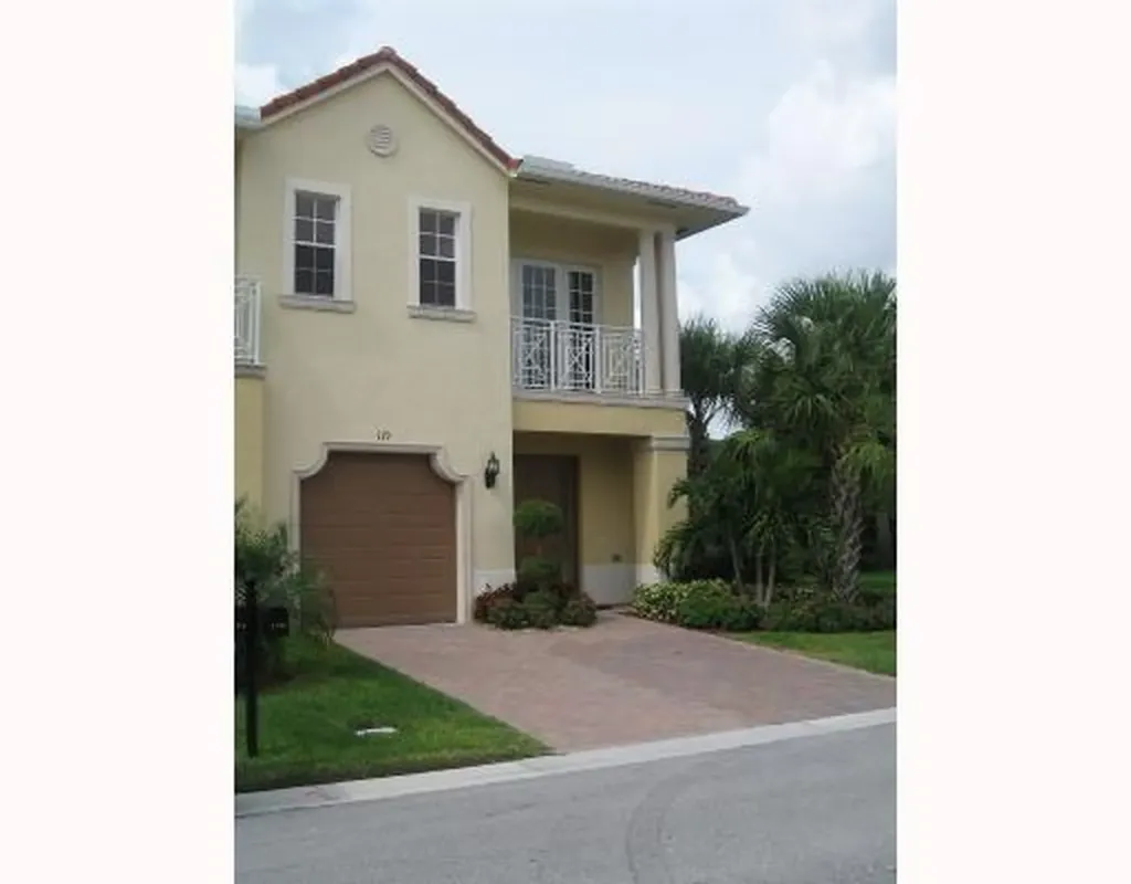 119 Bella Vita Drive Royal Palm Beach FL 33411