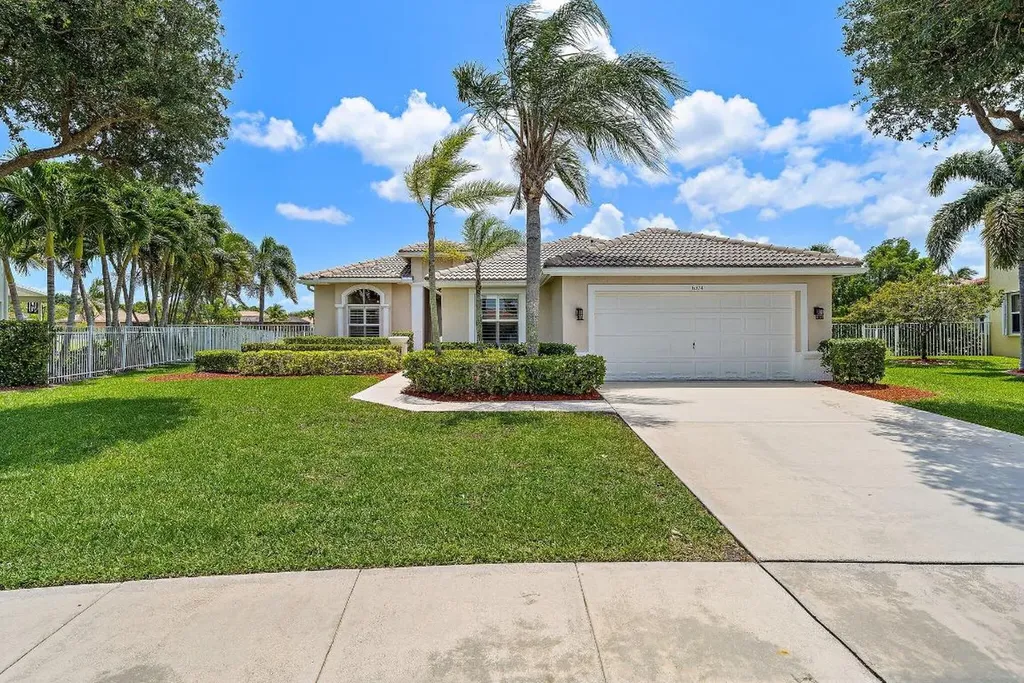 6374 Sandy Hill Way Lake Worth FL 33463
