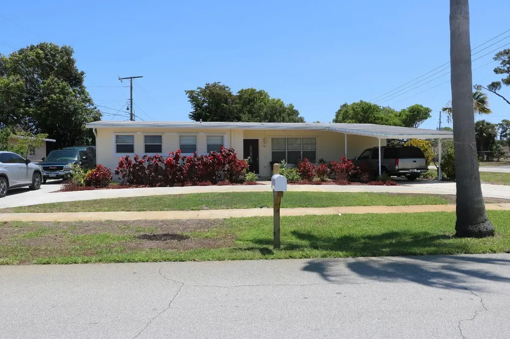 361 Bayside Road Palm Springs FL 33461