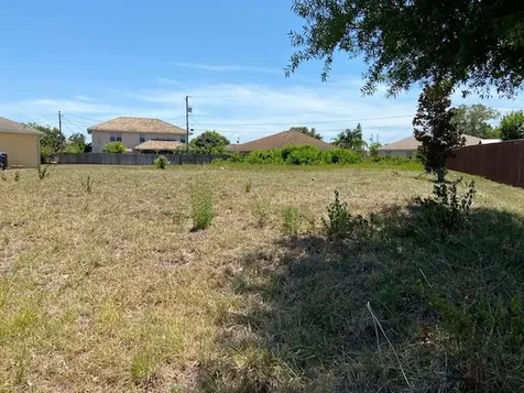 419 SW Cahoon Court Port St Lucie FL 34953