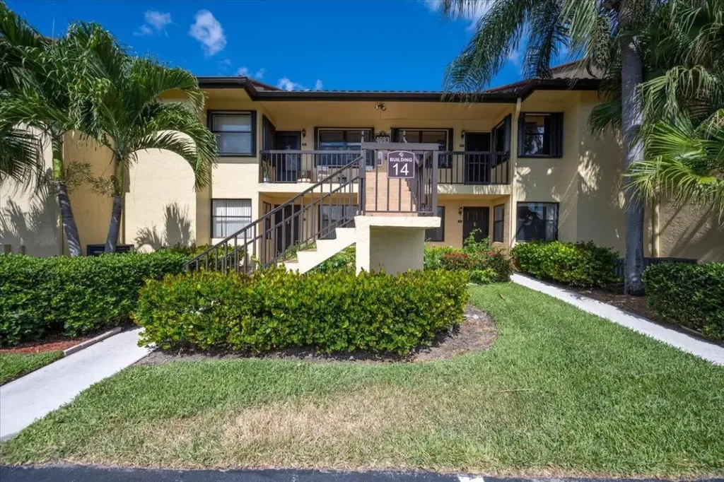 4693 Lucerne Lakes Boulevard Lake Worth FL 33467