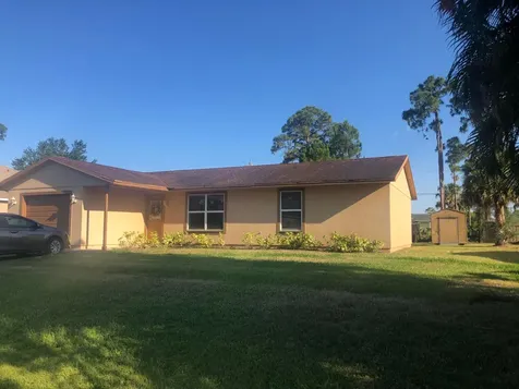 542 NW Cornell Avenue Port St Lucie FL 34983