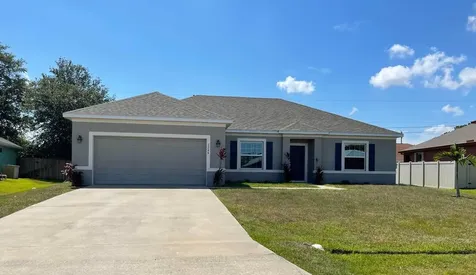 3246 SW Constellation Road Port St Lucie FL 34953