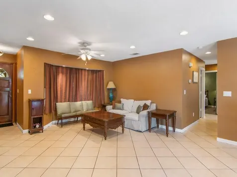 1626 SE Burning Lane Port St Lucie FL 34952