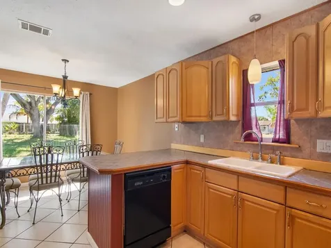 1626 SE Burning Lane Port St Lucie FL 34952
