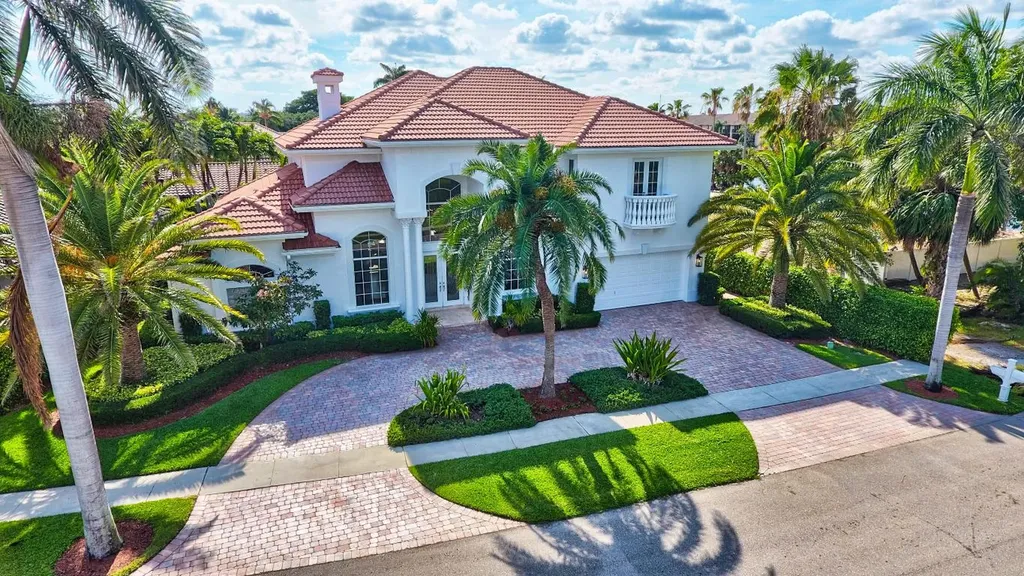 7899 NE Spanish Trail Court Boca Raton FL 33487