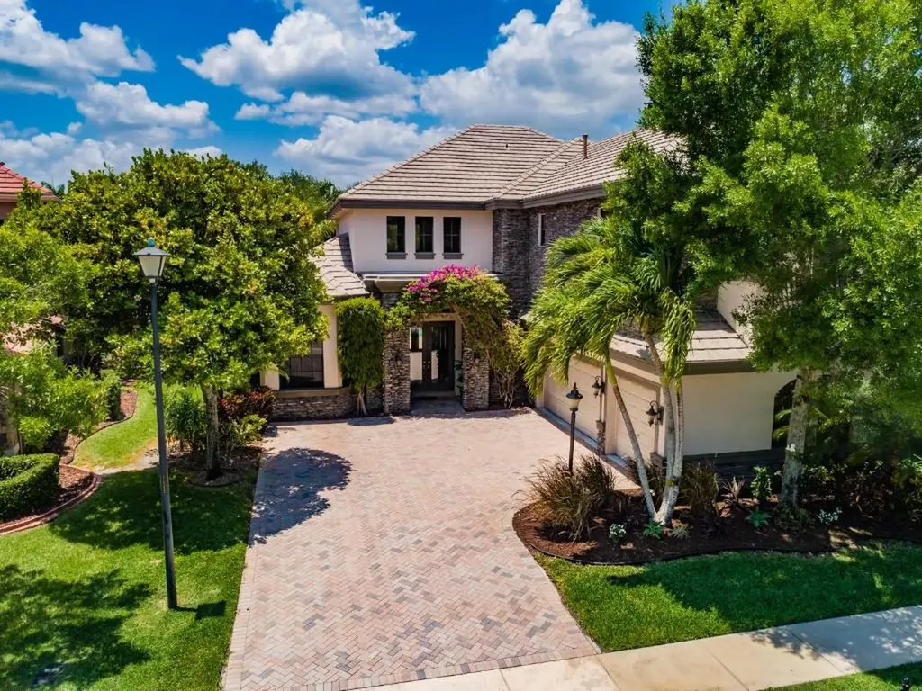 10271 Trianon Place Wellington FL 33449