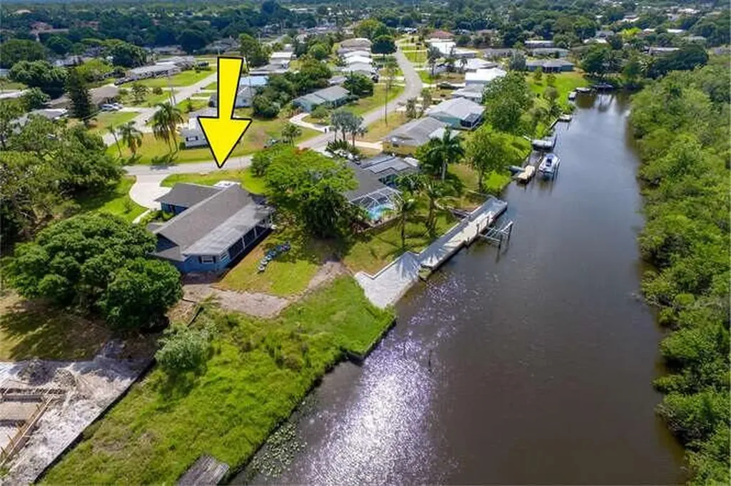 600 Willows Avenue Port St Lucie FL 34952