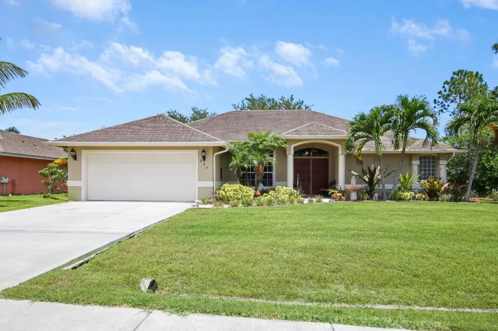 337 SW Thornhill Drive Port St Lucie FL 34984