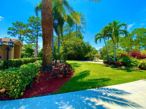14308 82nd Street N Loxahatchee FL 33470