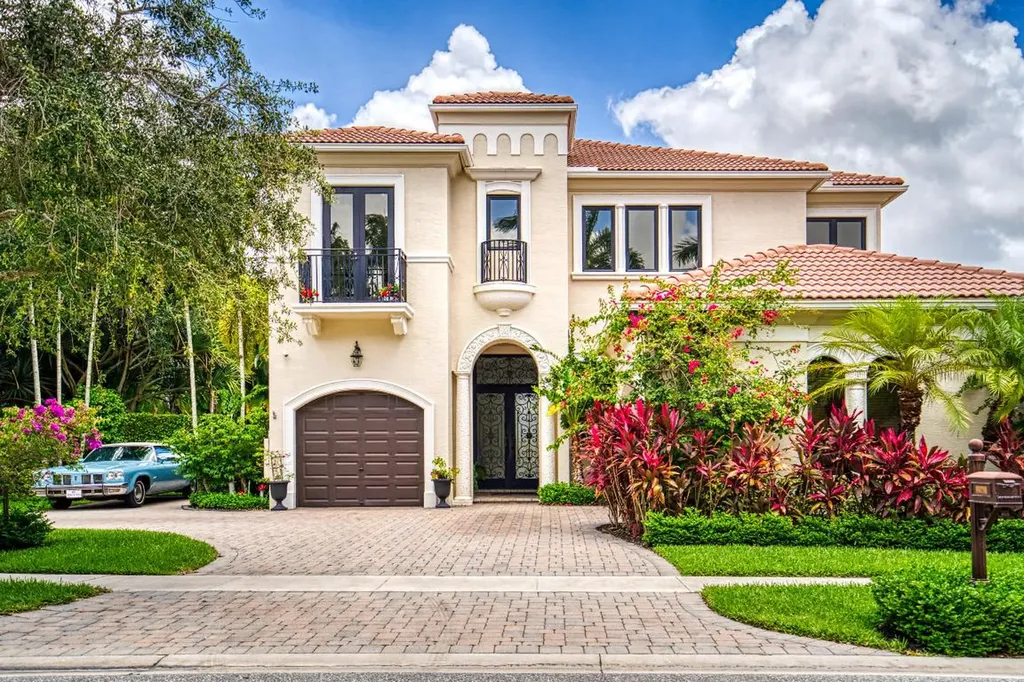 17961 Villa Club Way Boca Raton FL 33496