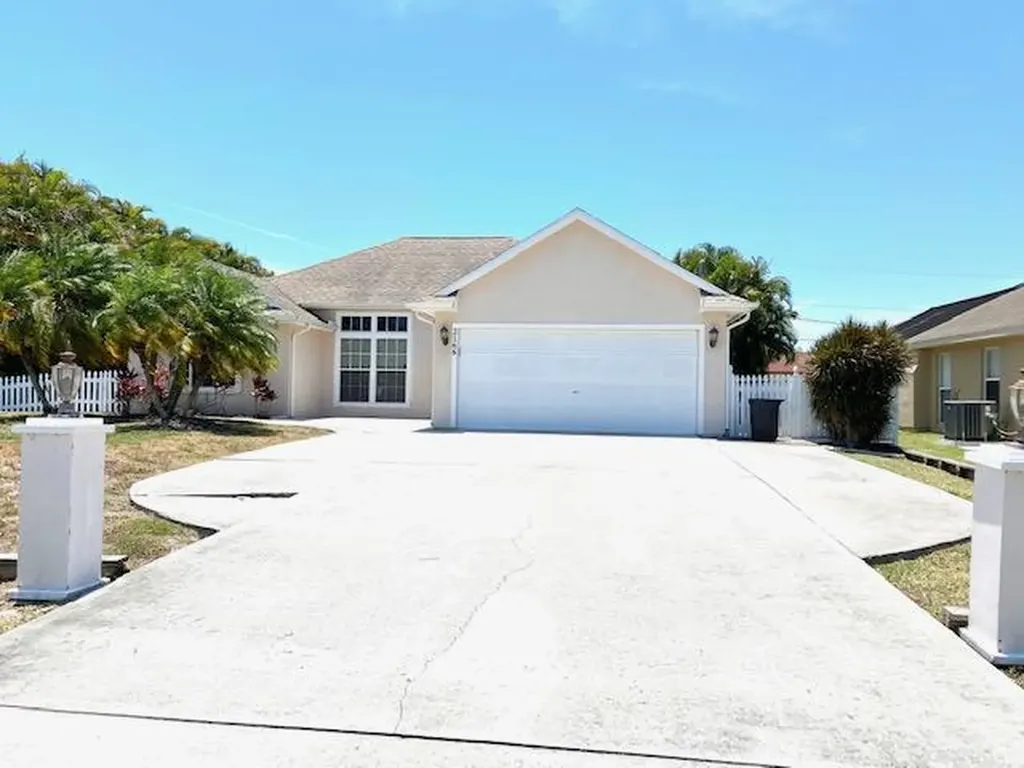 2166 SW Gemini Lane Port St Lucie FL 34984
