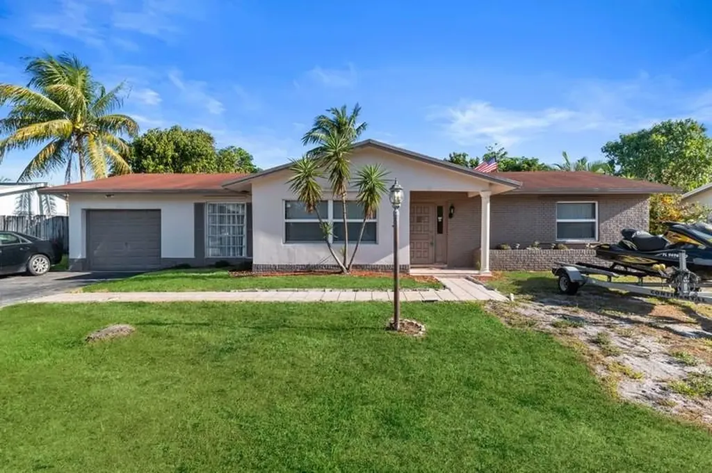 6401 SW 7th Street Margate FL 33068