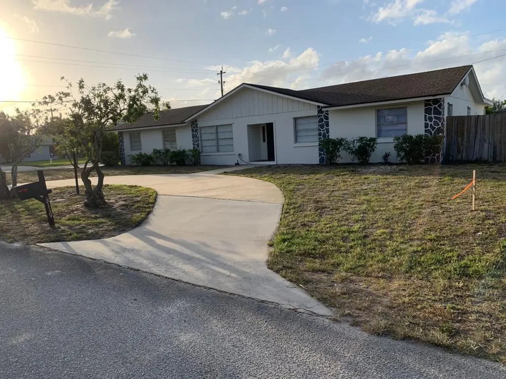 3119 Tropical Trail Lake Worth FL 33462
