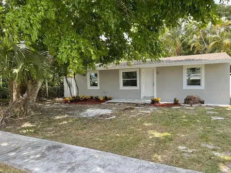 309 Jennings Avenue Greenacres FL 33463