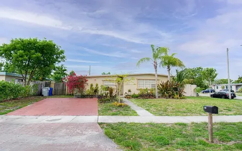 1300 NE 41st Drive Pompano Beach FL 33064