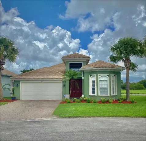 418 NW Stratford Lane Port St Lucie FL 34983
