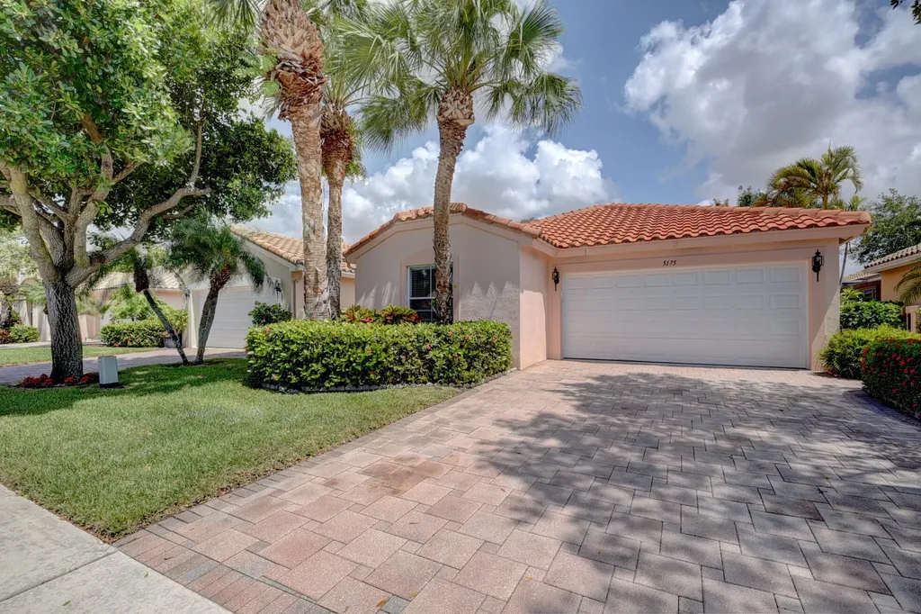 5175 Corbel Lake Way Boynton Beach FL 33437