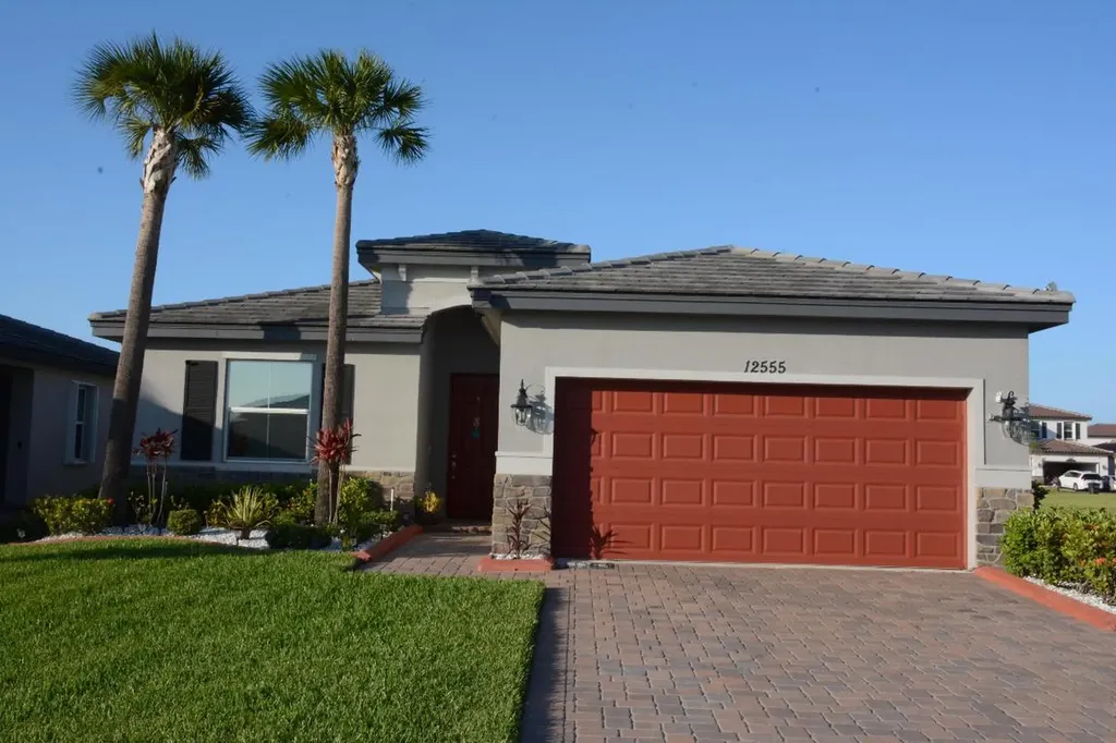 12555 NW Milestone Place Port St Lucie FL 34987