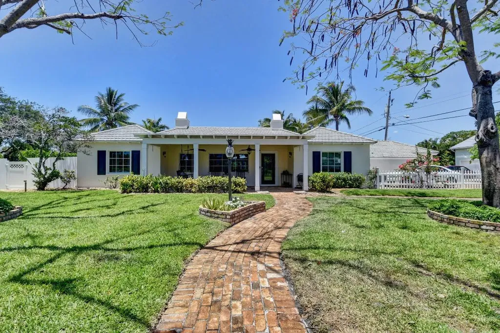 608 N Swinton Avenue Delray Beach FL 33444
