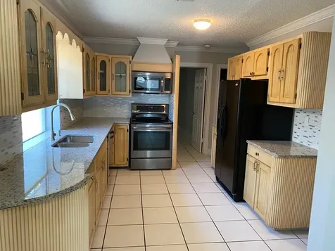 326 N F Street Lake Worth Beach FL 33460