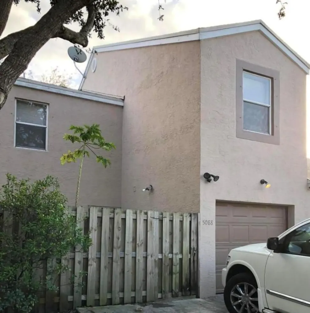 5088 Pine Abbey Drive S West Palm Beach FL 33415
