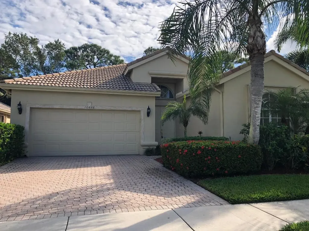 10668 Grande Palladium Way Boynton Beach FL 33436