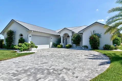 9502 Poinciana Court Fort Pierce FL 34951