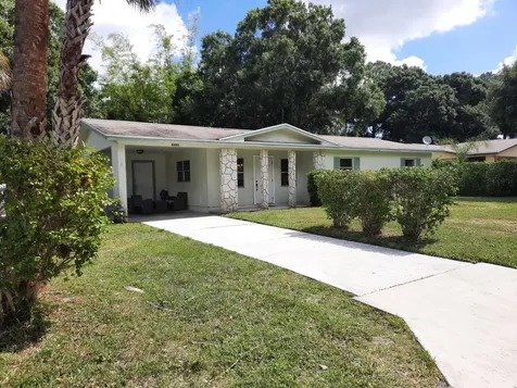 8302 Hibiscus Road Fort Pierce FL 34951