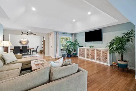 11286 Glen Oaks Court North Palm Beach FL 33408