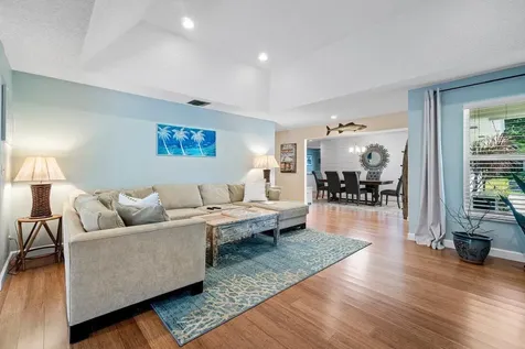 11286 Glen Oaks Court North Palm Beach FL 33408