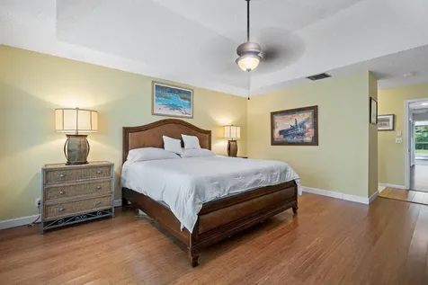 11286 Glen Oaks Court North Palm Beach FL 33408