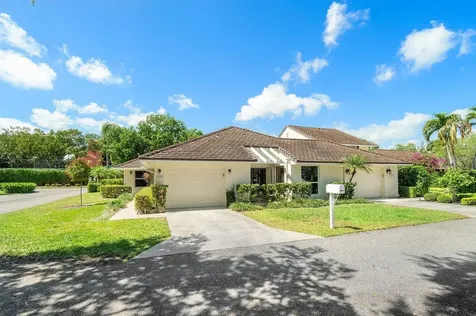 11286 Glen Oaks Court North Palm Beach FL 33408