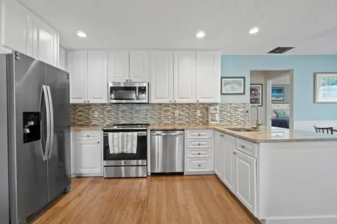 11286 Glen Oaks Court North Palm Beach FL 33408