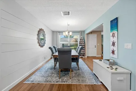 11286 Glen Oaks Court North Palm Beach FL 33408