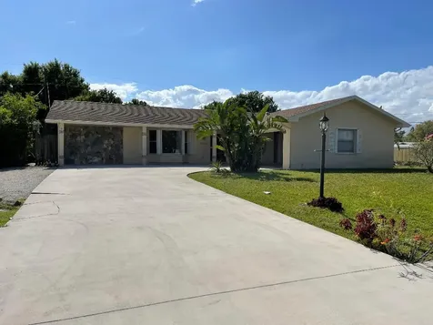 2302 SE Holland Street Port St Lucie FL 34952
