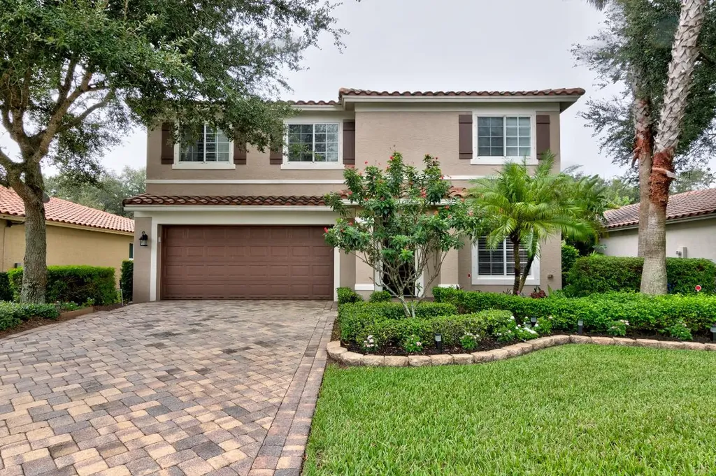 4605 55th Street Vero Beach FL 32967