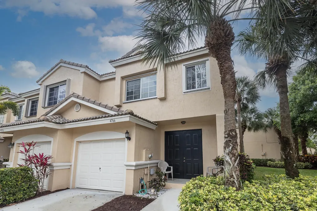 4766 NW 59th Manor Coconut Creek FL 33073
