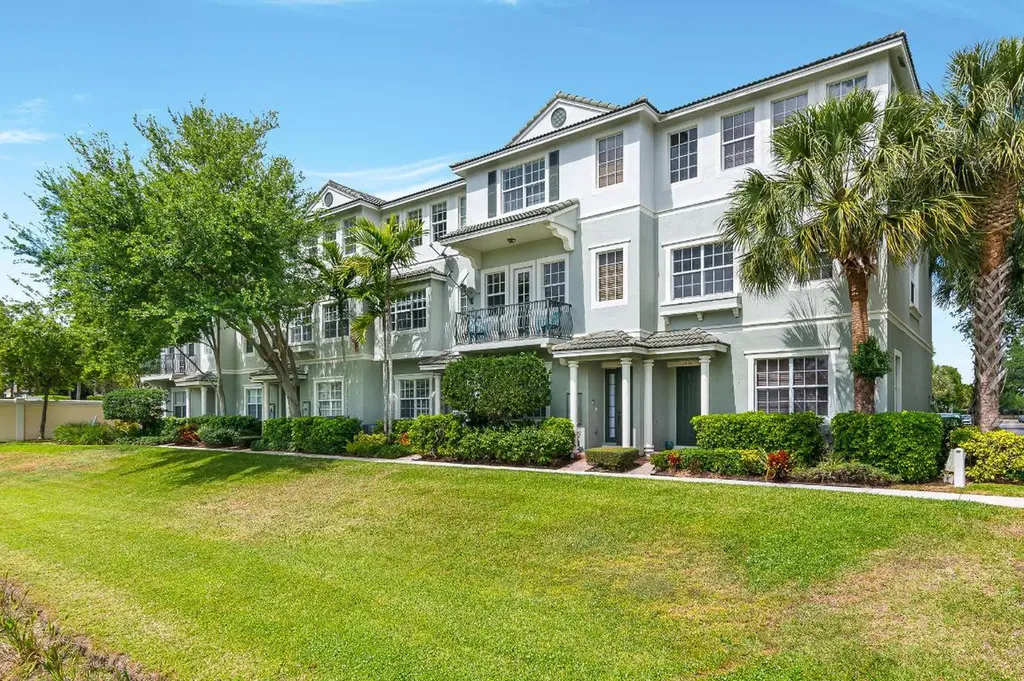 1862 NW 9th Street Boca Raton FL 33486