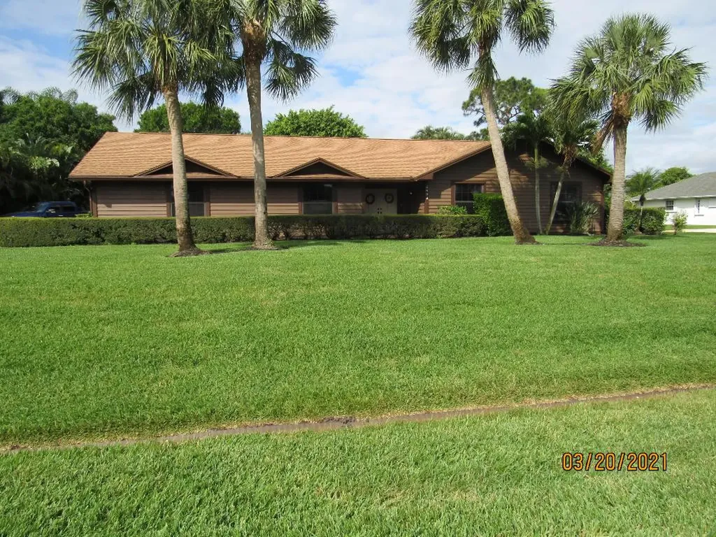 2692 SE Emmett Road Port St Lucie FL 34952