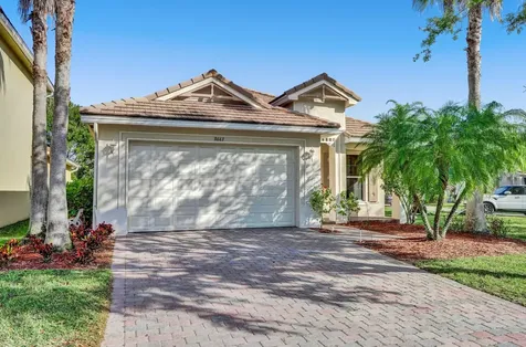 8663 Tally Ho Lane Royal Palm Beach FL 33411
