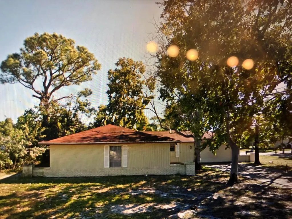 122 Beverly Road W Jupiter FL 33469