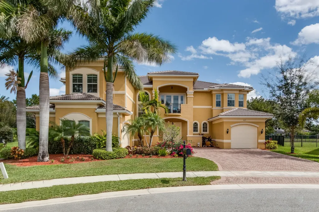 8625 Daystar Ridge Point Boynton Beach FL 33473