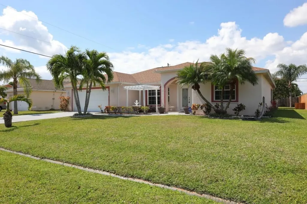 2034 SE Camilo Street Port St Lucie FL 34952