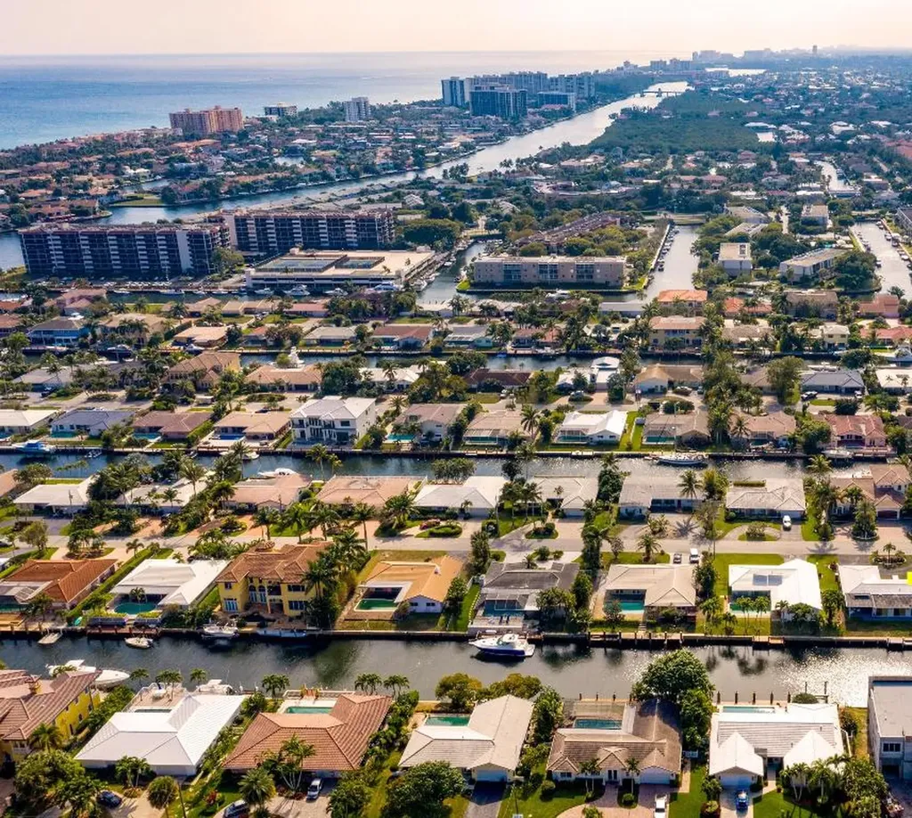 824 Enfield Street Boca Raton FL 33487