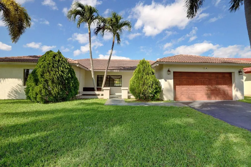 10066 Crosswind Road Boca Raton FL 33498